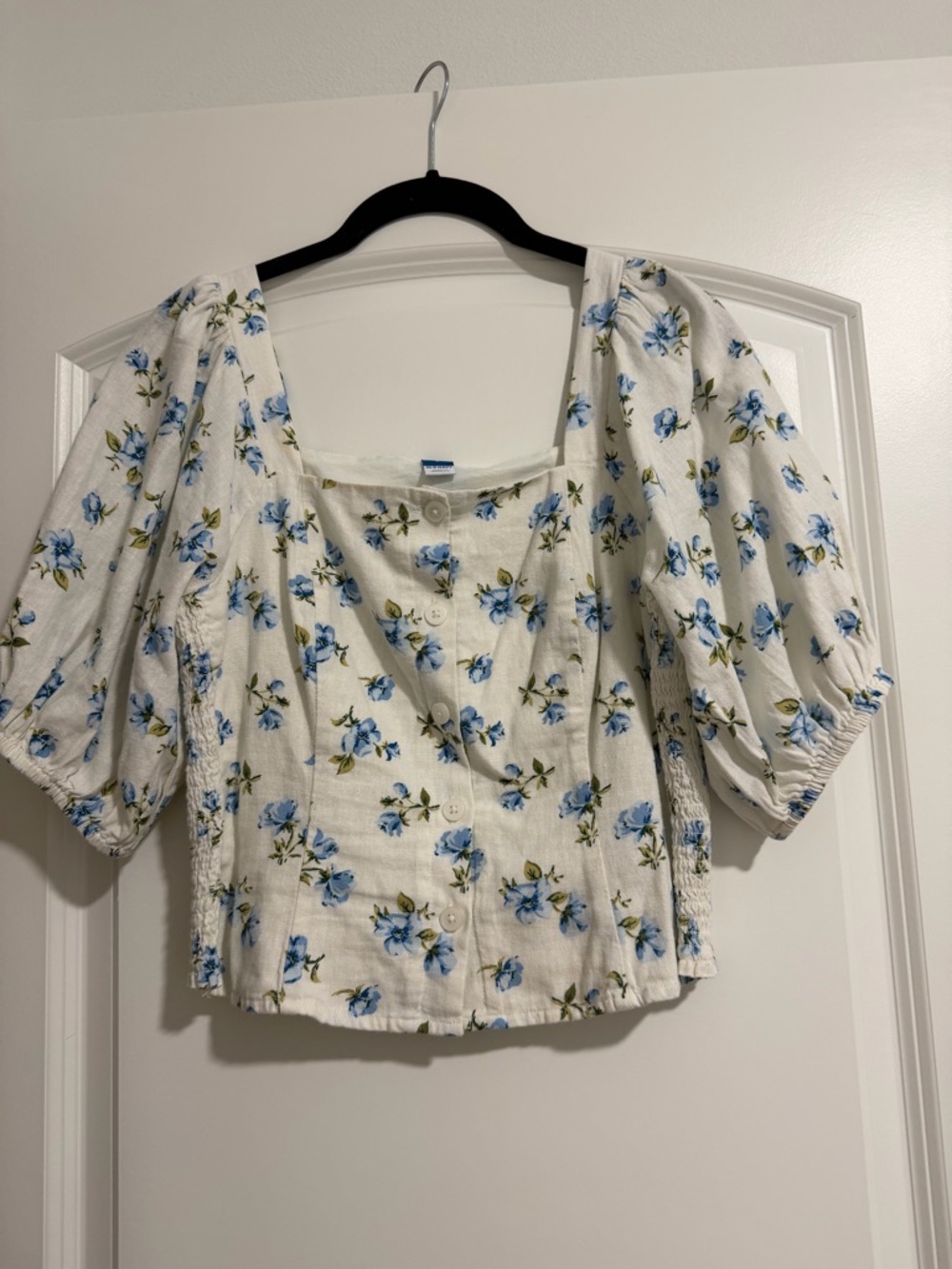 Old Navy White Crop Top with Blue Floral Print